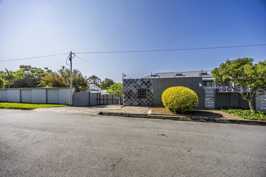 3 Bedroom Property for Sale in Beacon Bay Eastern Cape